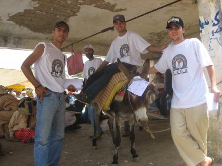 3 am�gos khalido sentito et toto